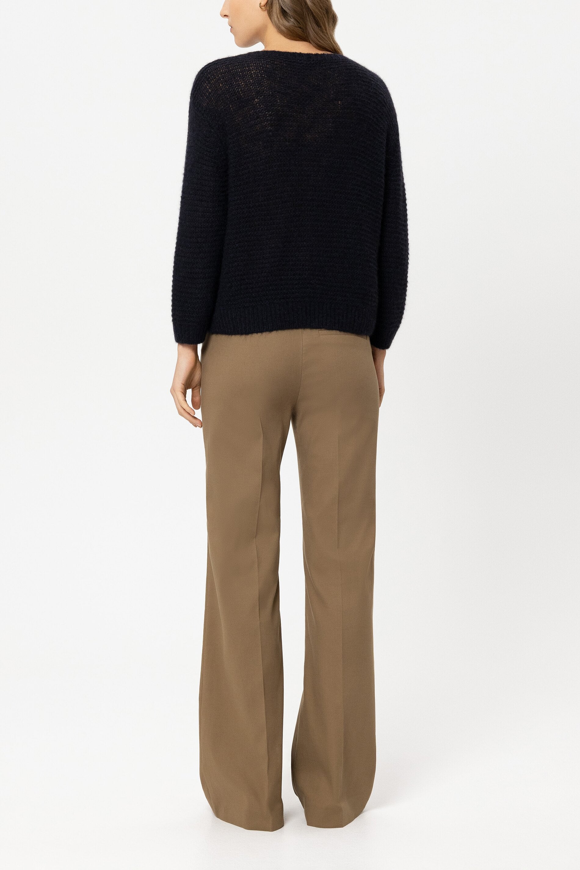 Gabardine-Flared-Pants - tobacco - Standard | Model Rück