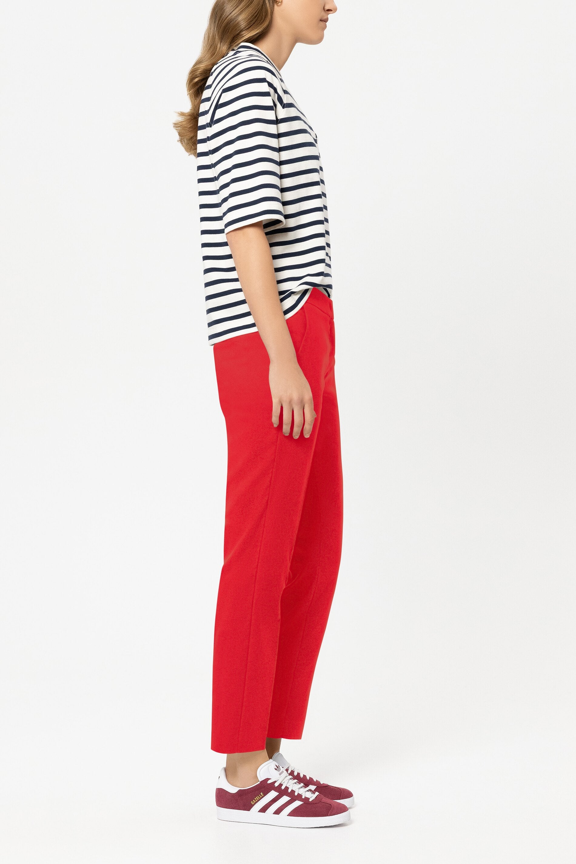 Gabardine-Slimtailored-Pants - cherry red - Standard | Model Seite