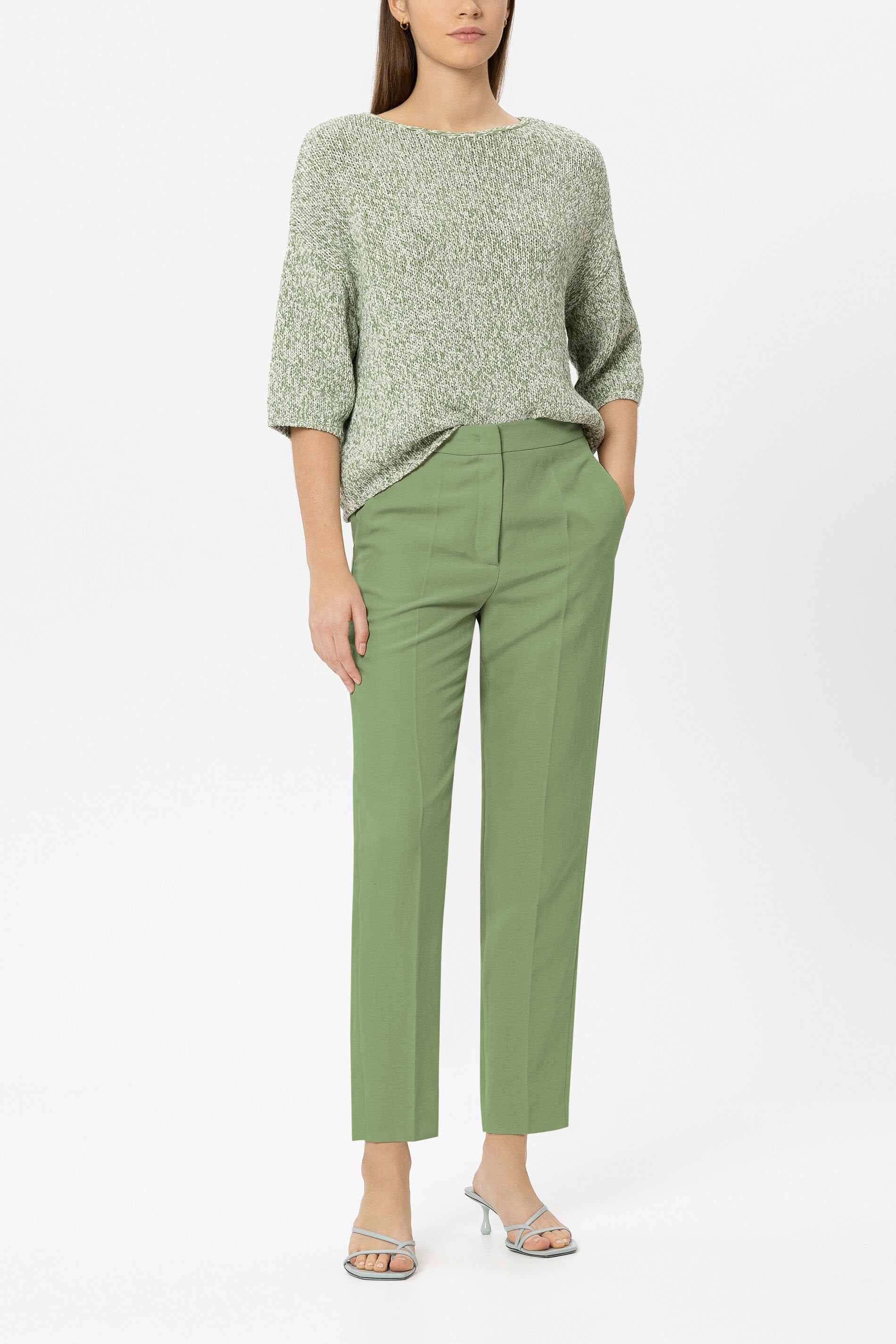 Tapered pants in linen blend - moss green - Standard