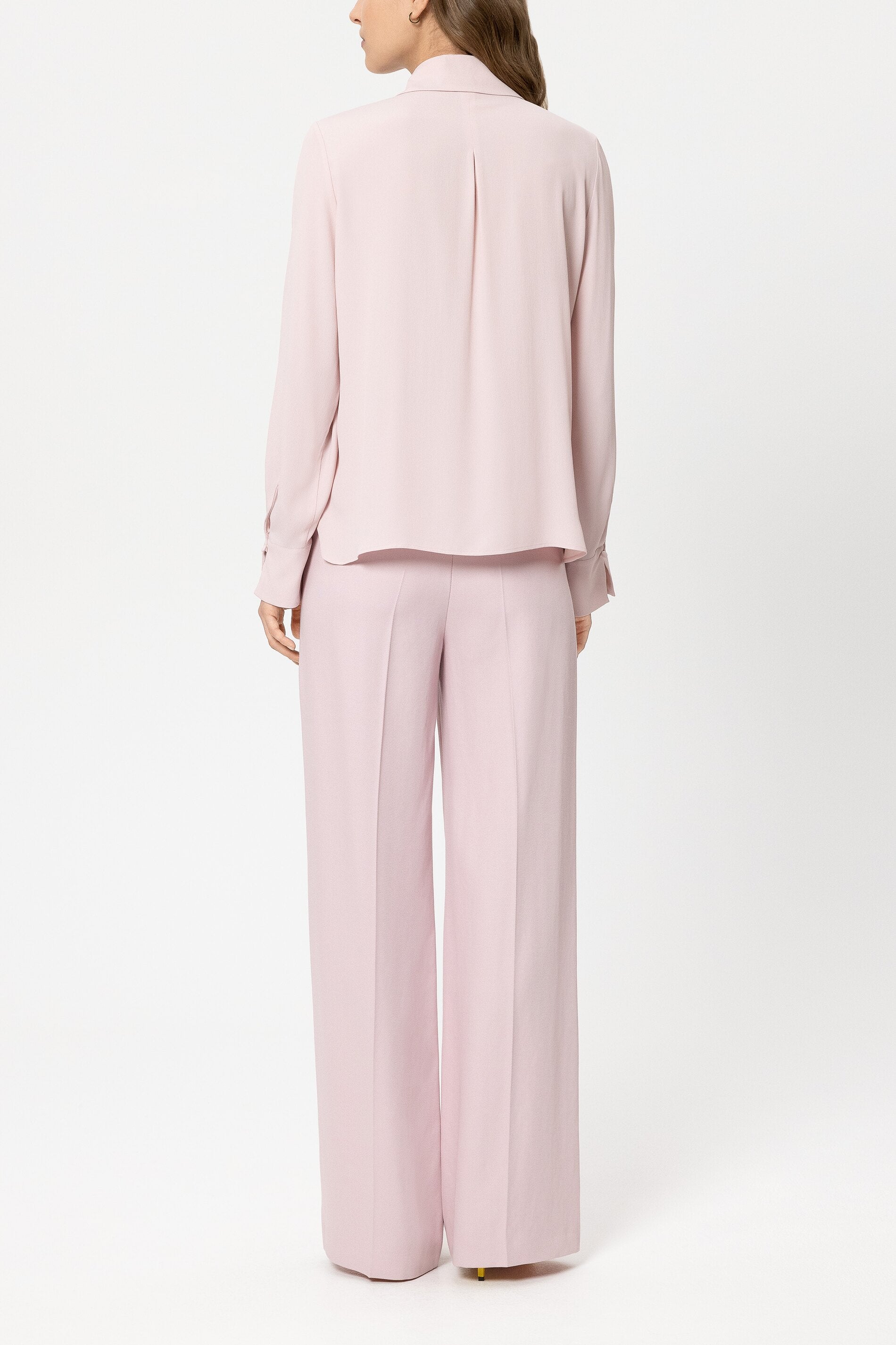 Twill-Wideleg-Pants - creamy blush - Standard | Model Rück