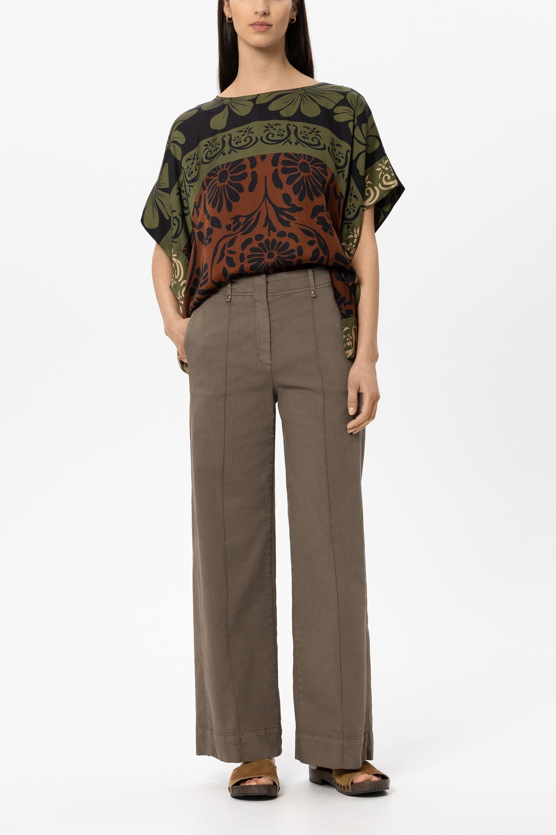 Wideleg-Colour-Denim - muskat - Standard | Model Front