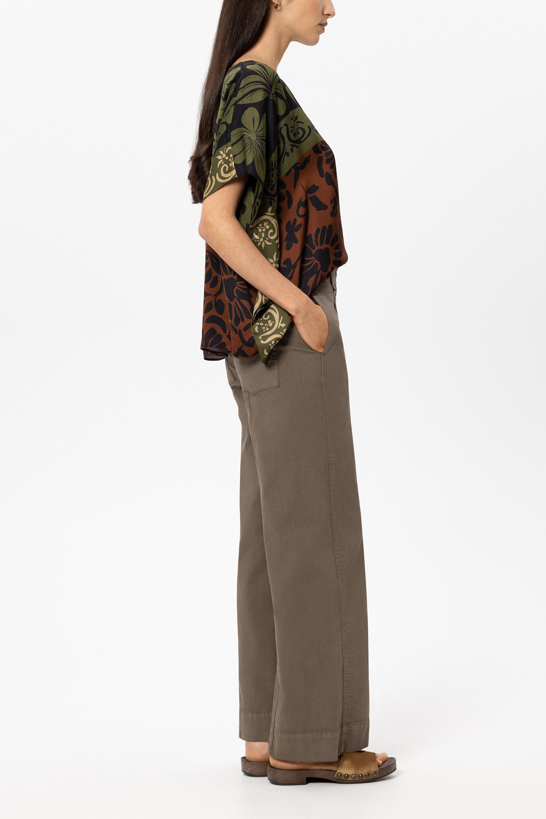 Wideleg-Colour-Denim - muskat - Standard | Model Seite