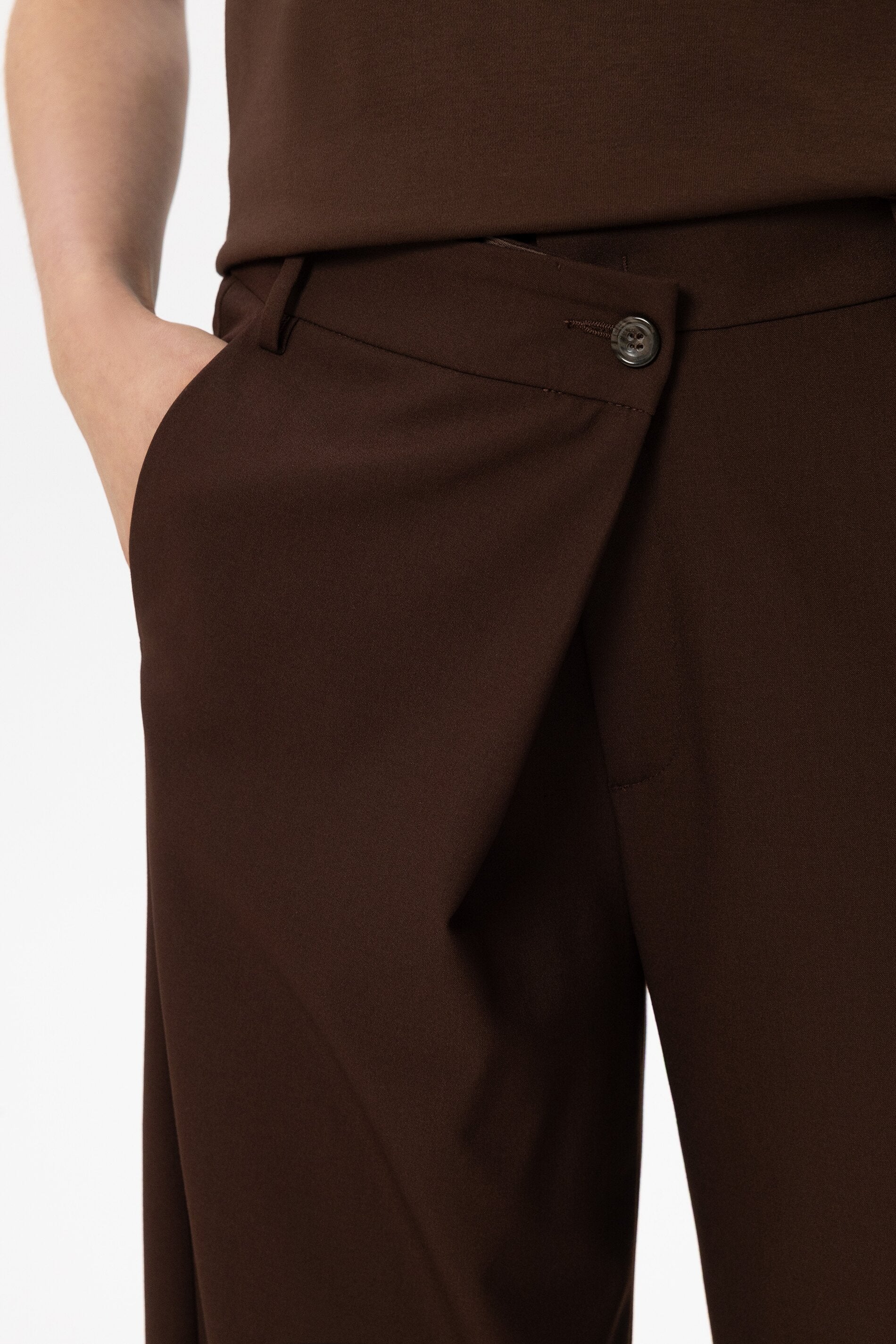 Wideleg-Pants - marone - Standard | Model Detail