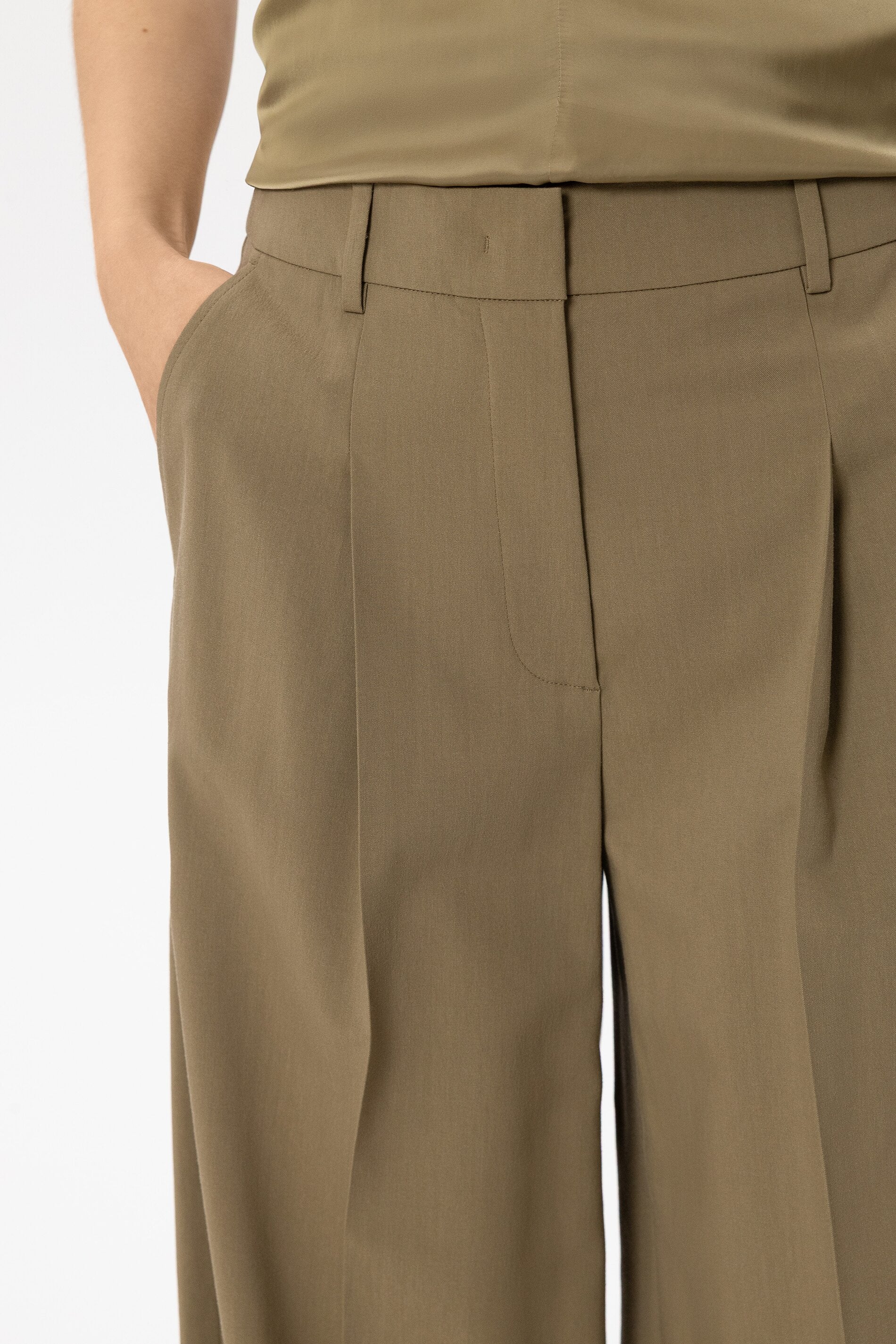 Canvas-Wideleg-Pants - salbei - Standard | Model Detail