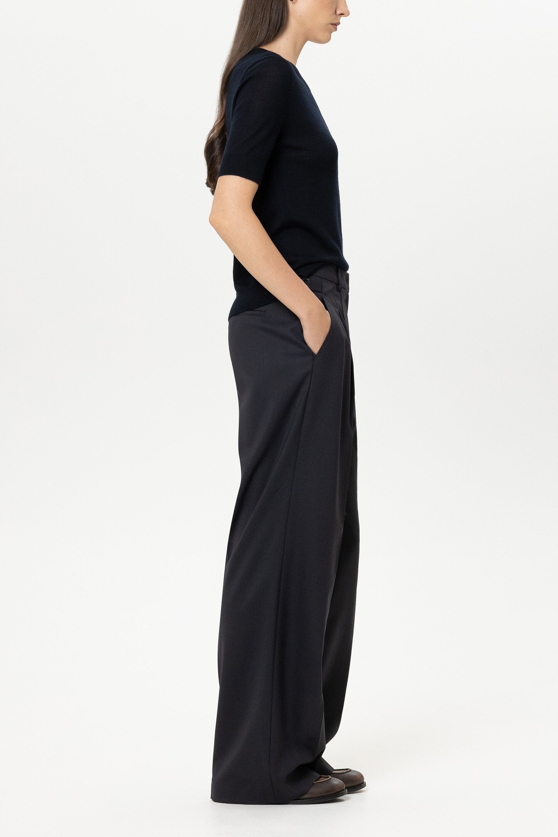 Wideleg-Pants aus Woll-Mix - winter navy - Standard | Model Seite