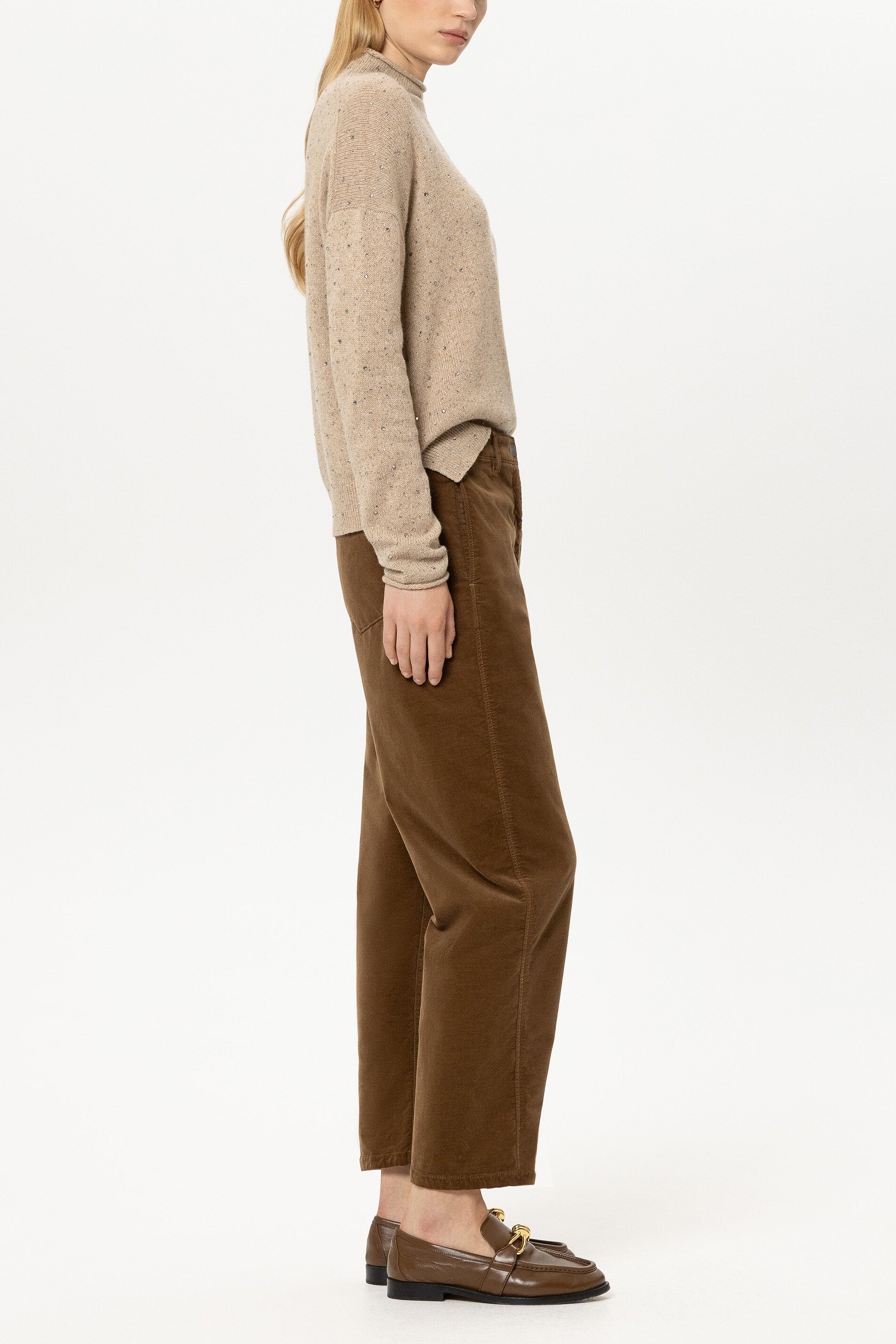 Barrelleg-Velvet-Pants - caramel - Standard | Model Seite