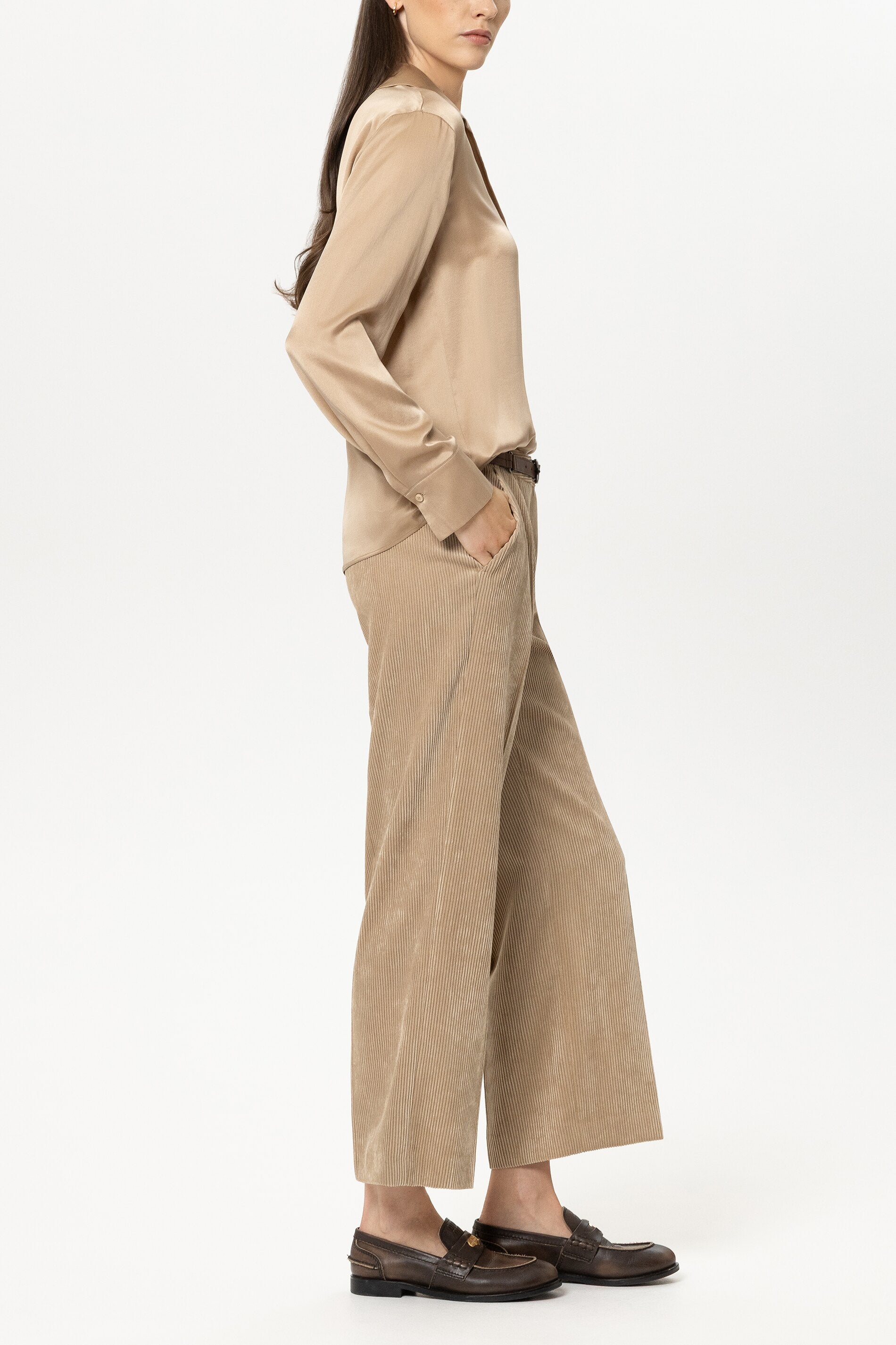 Cord-Wideleg-Pants - soft caramel - Standard | Model Seite