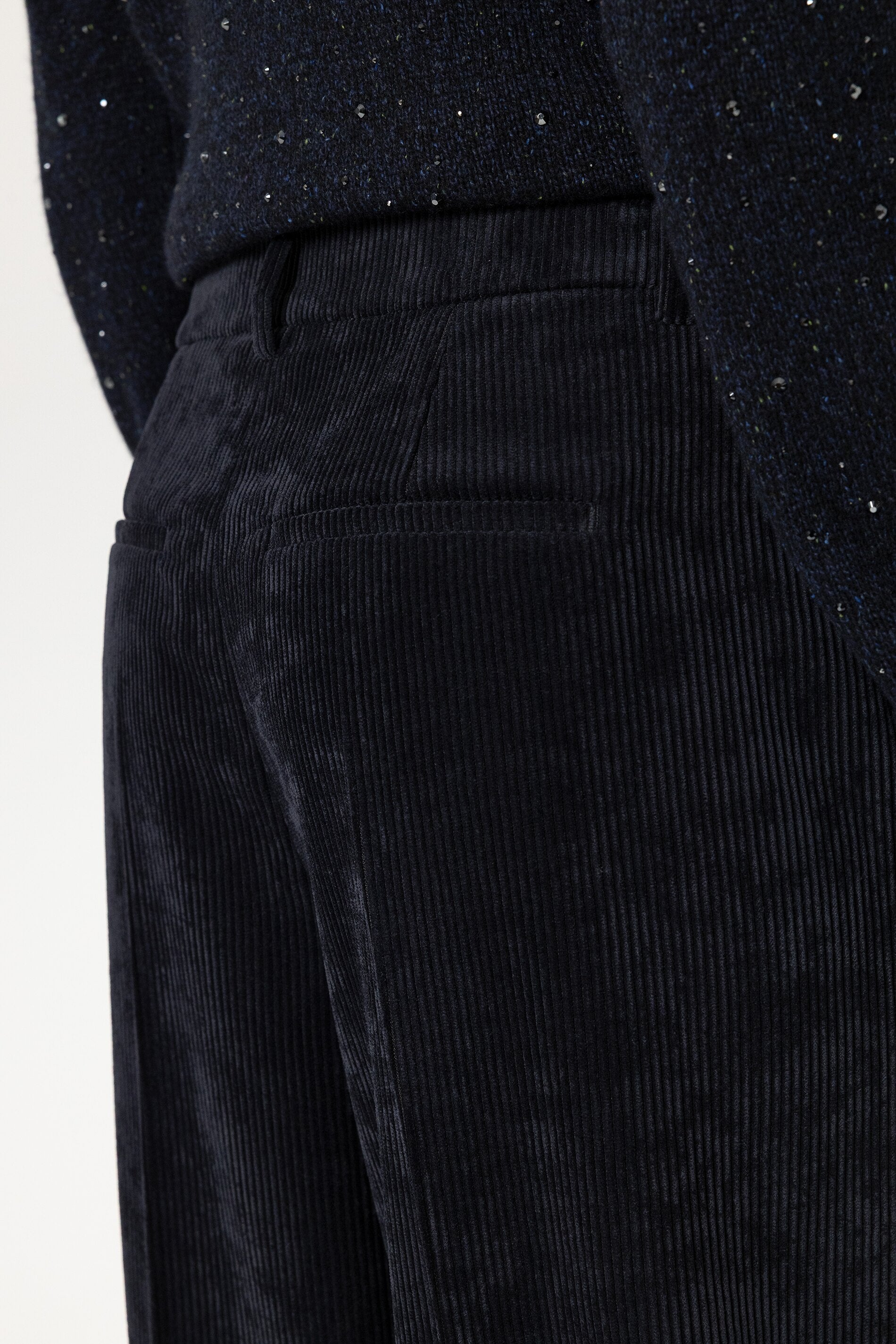 Cord-Wideleg-Pants - winter navy - Standard | Model Detail