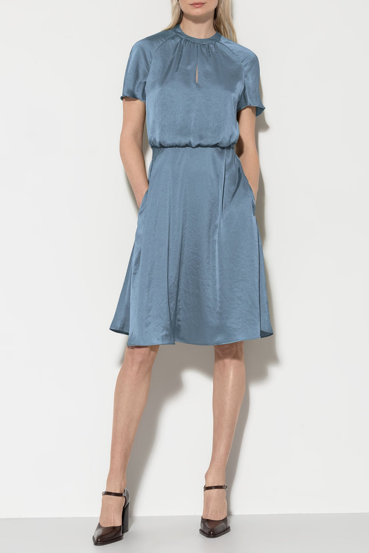 Fit&Flare-Kleid - smoky blue - Standard | Model Front