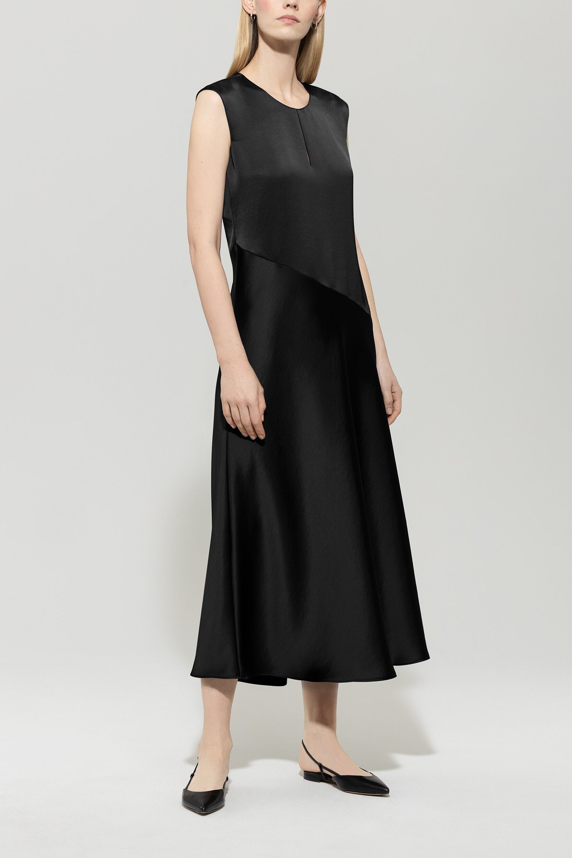 Shift dress with cut-out detail deep black Standard