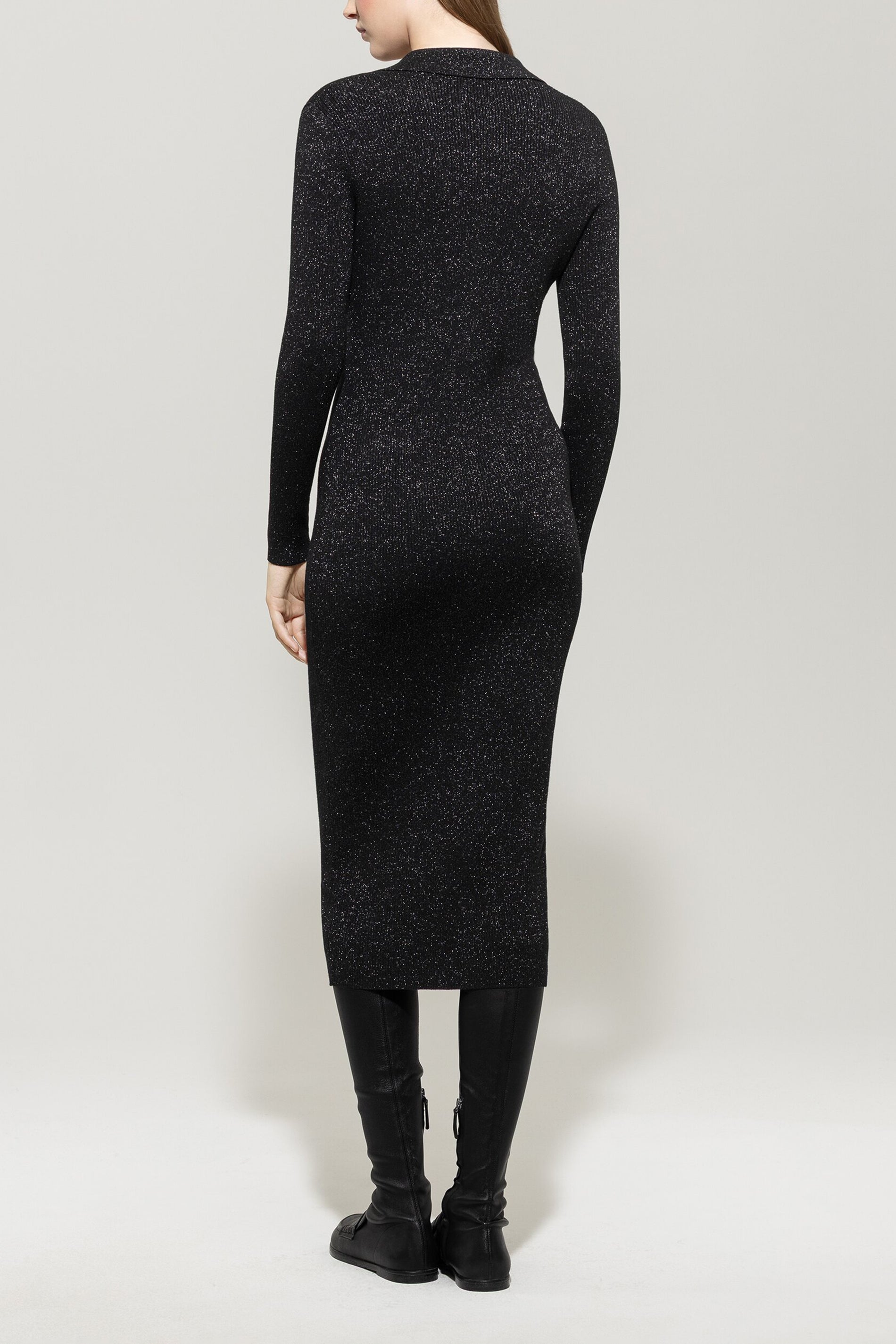 Langarm-Kleid aus Woll-Mix - deep black - Standard | Model Rück