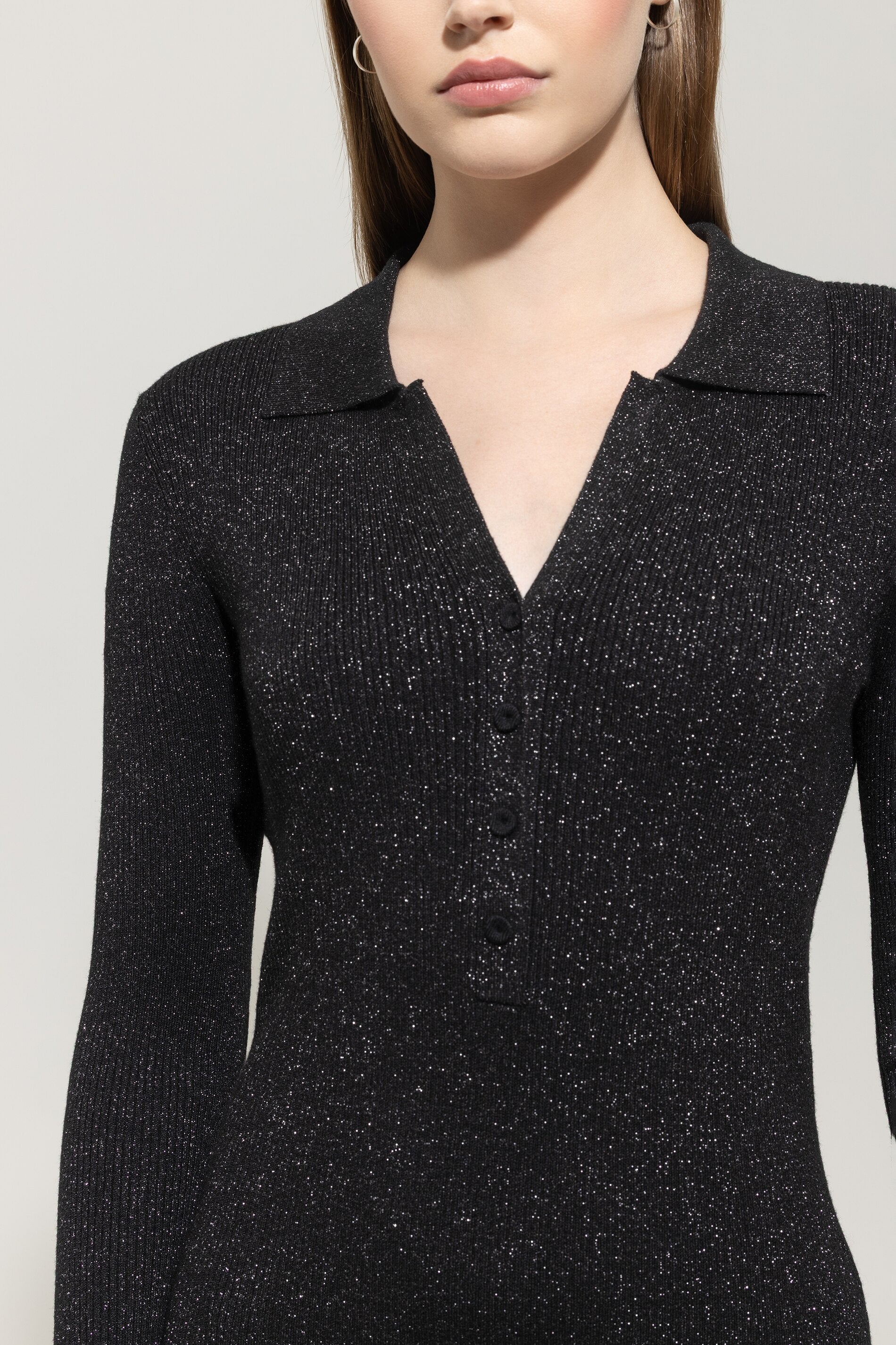 Langarm-Kleid aus Woll-Mix - deep black - Standard | Model Detail