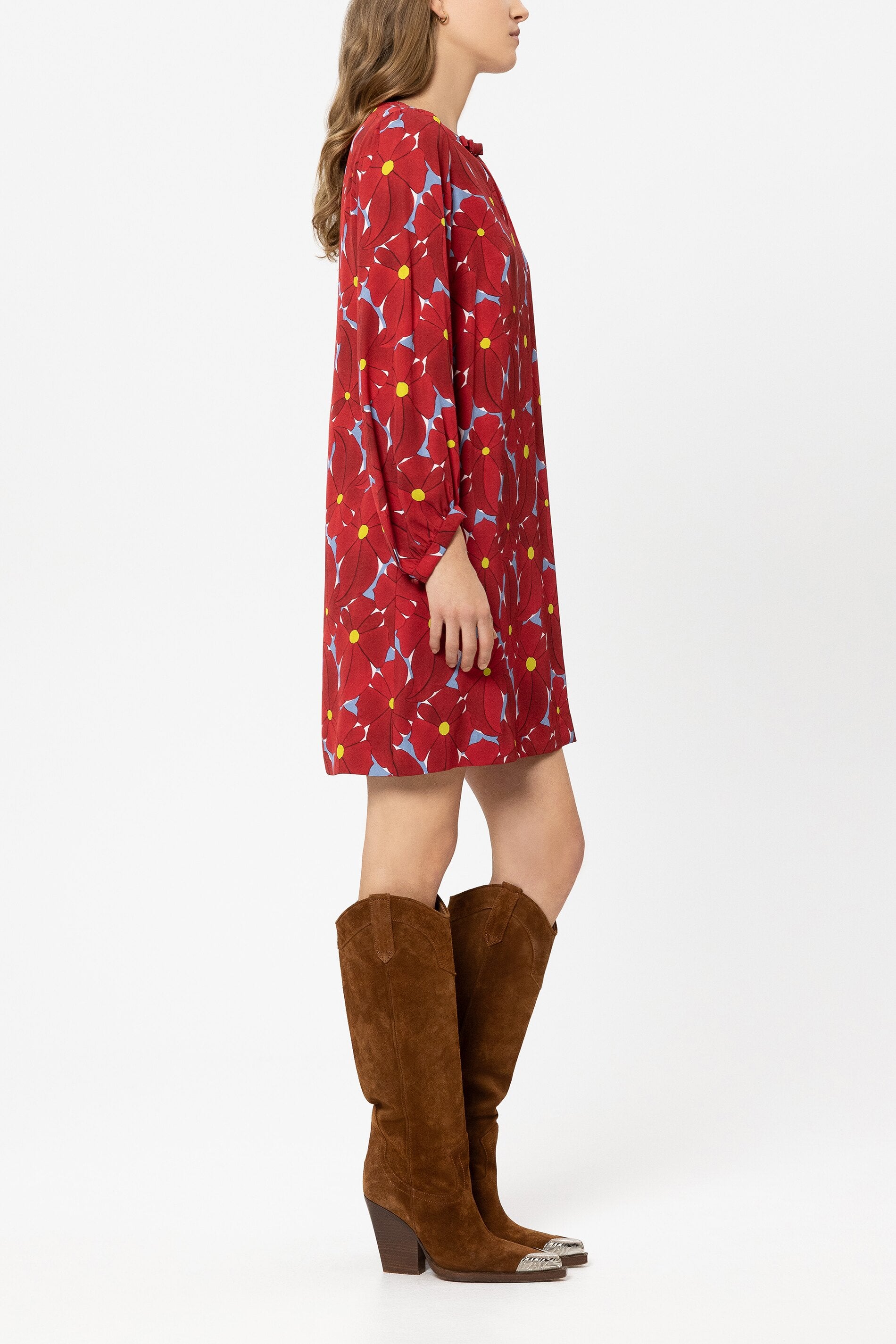 Mini-Kleid mit Flower-Print - multi - Standard | Model Seite