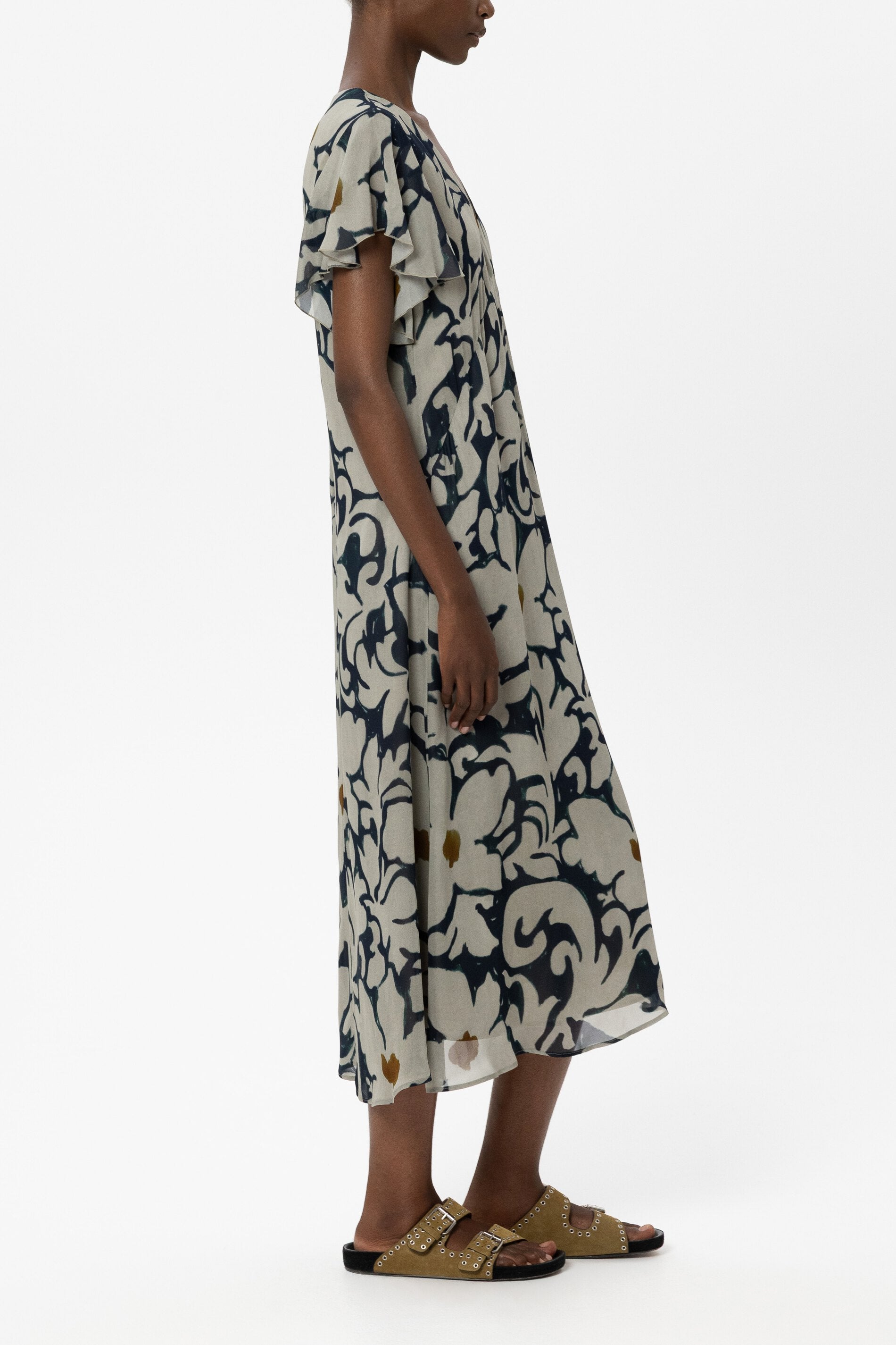 Maxikleid mit Flower-Print - tinted blue / multi - Standard | Model Seite