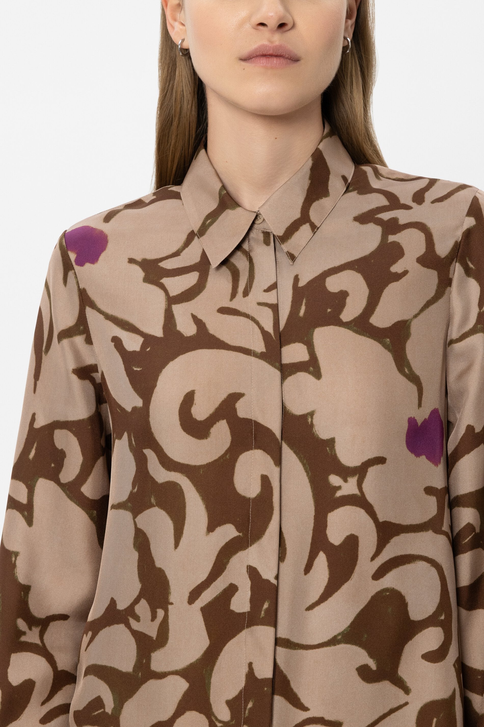Seidenkleid mit Flower-Print - light terracotta / multi - Standard | Model Detail