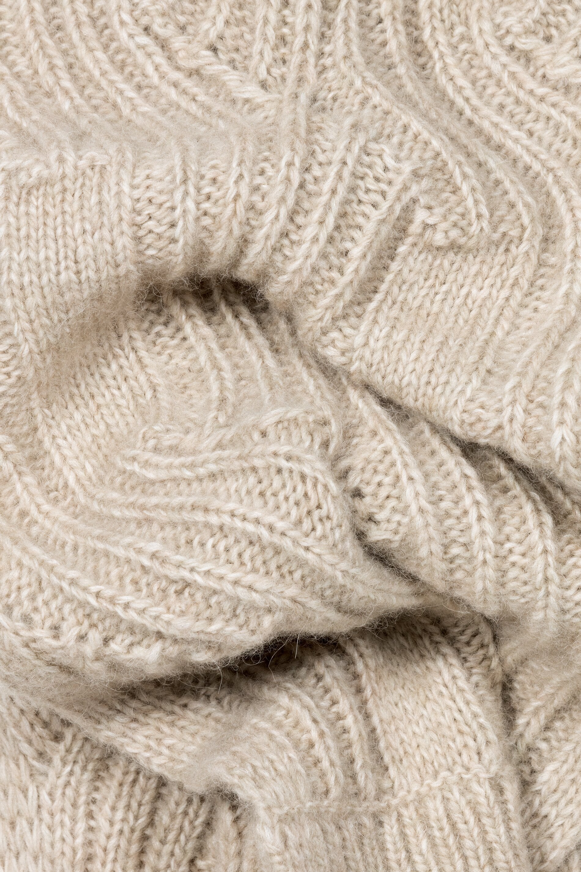 Schal mit Cable-Knit - oyster - Standard | Artikel Rück