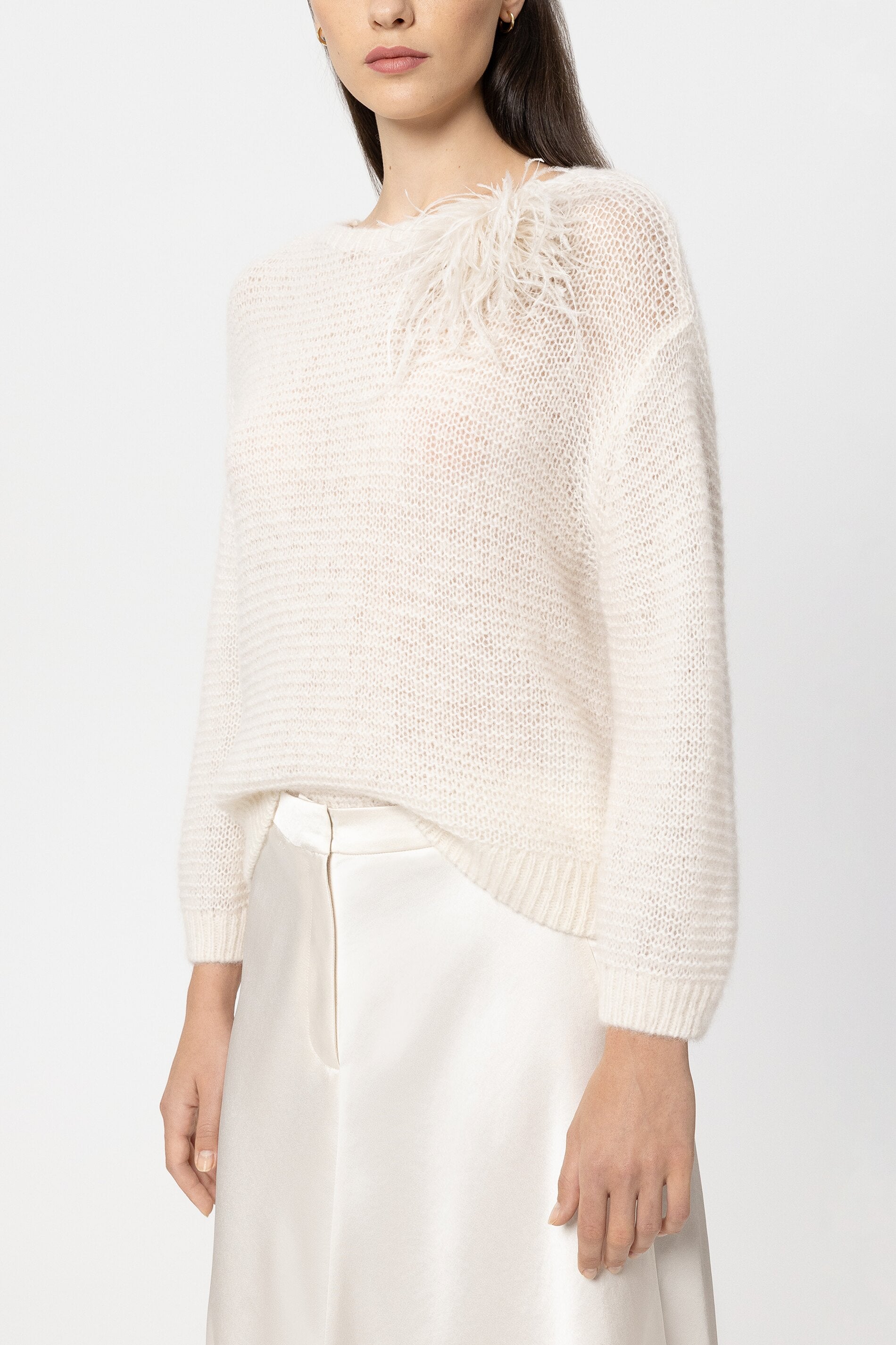 Feder-Brosche - cream - Standard | Model Front