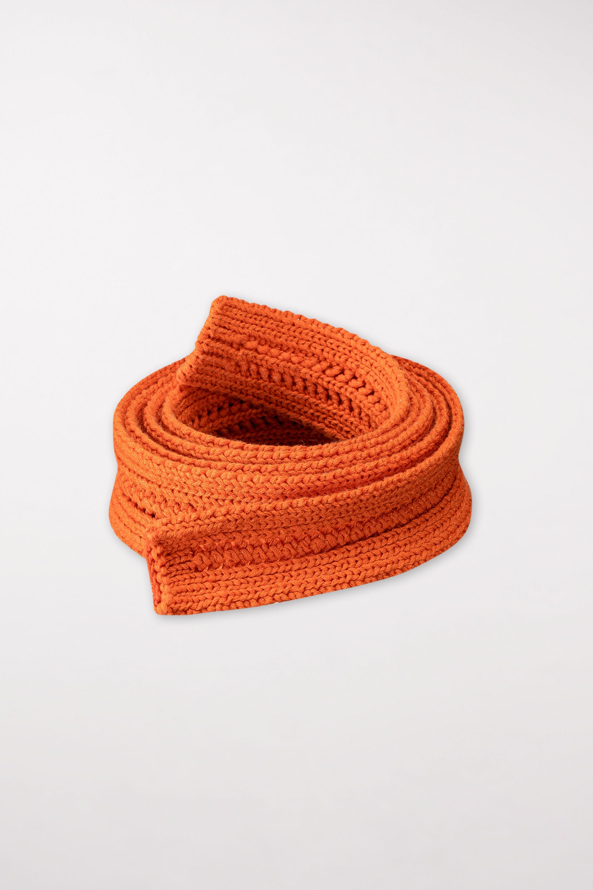 Gürtel mit Lochstruktur - burnt orange - Standard | Artikel Front